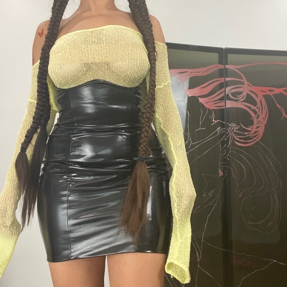 unique black faux leather corset dress - Picture 4 of 5